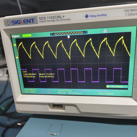 Click to enlarge Differentiator output for Square wave input